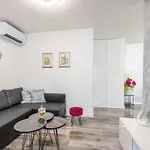Porta Aurea Di Spalato, Luxury Split