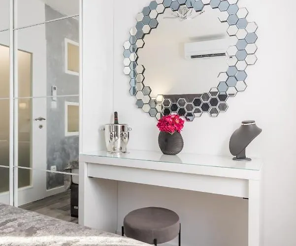 Porta Aurea Di Spalato, Luxury Lägenhet