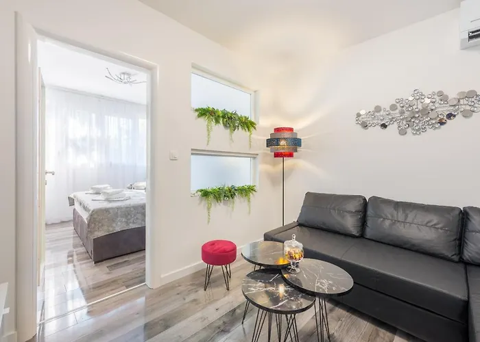 Porta Aurea Di Spalato, Luxury